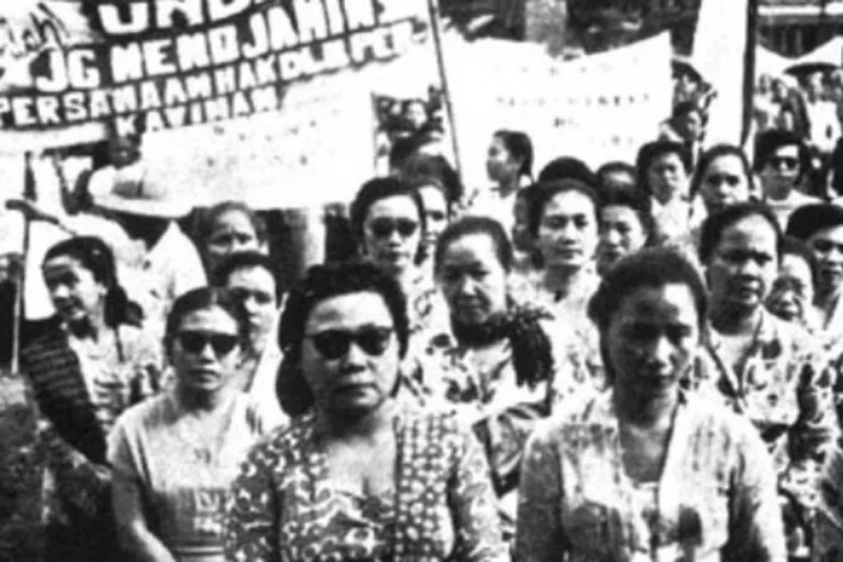 Peran Perempuan dalam Sejarah Pergerakan Nasional Indonesia